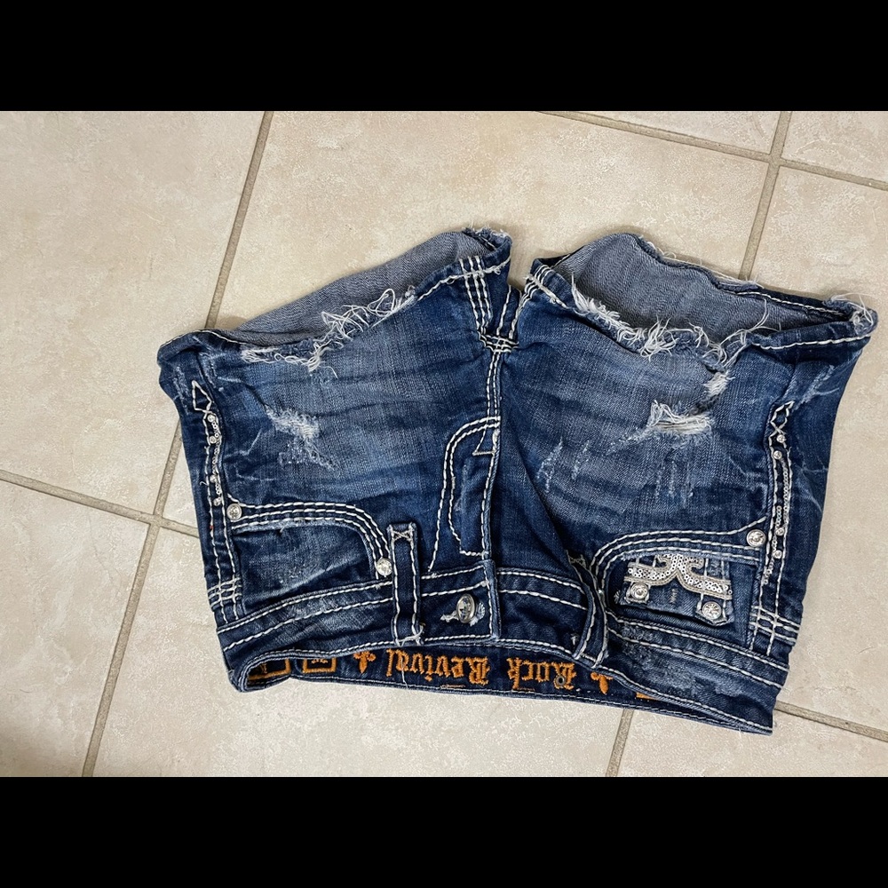 Bling bling cute rock revival jean shorts .. great condition